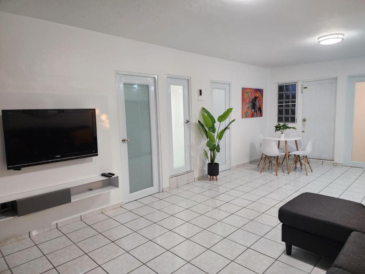 San Juan Apartments Экстерьер фото